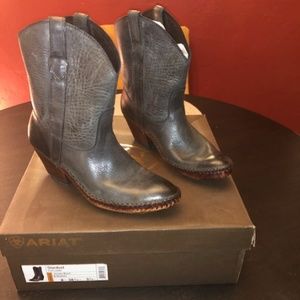 Ariat Rare Stardust Boot Size 8 (NEW)